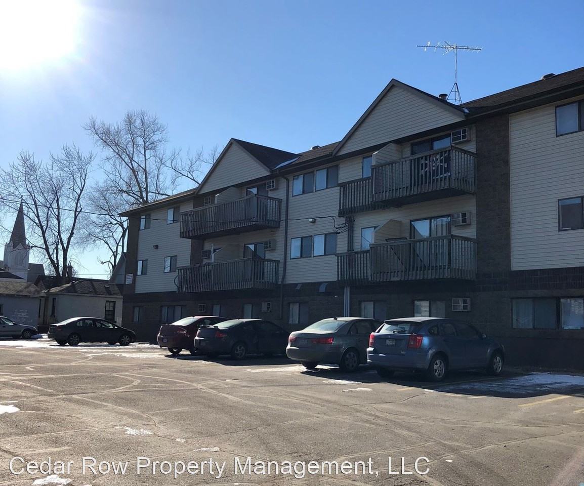 310 8th Ave S - Photo 2 of 11