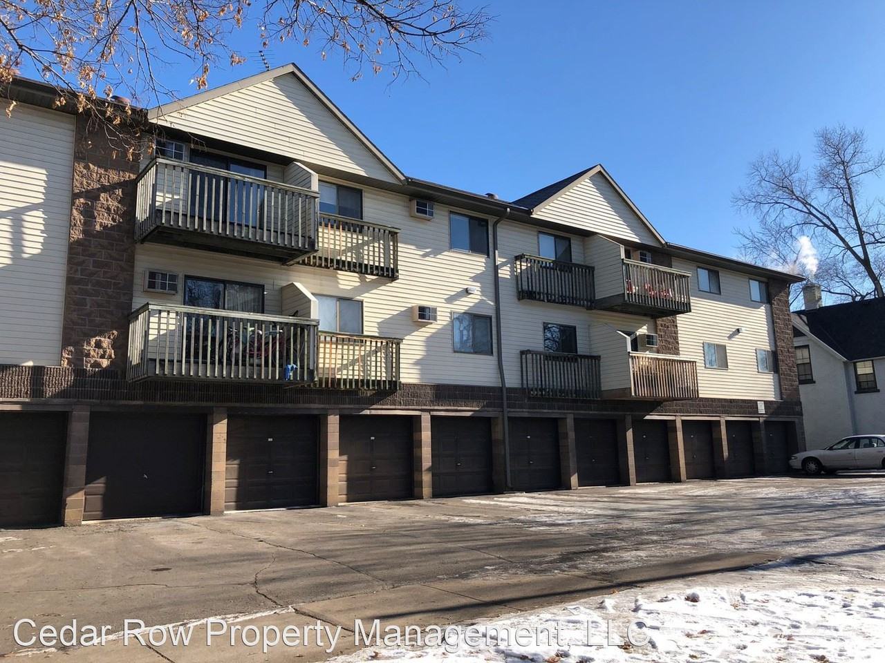 310 8th Ave S - Photo 3 of 11