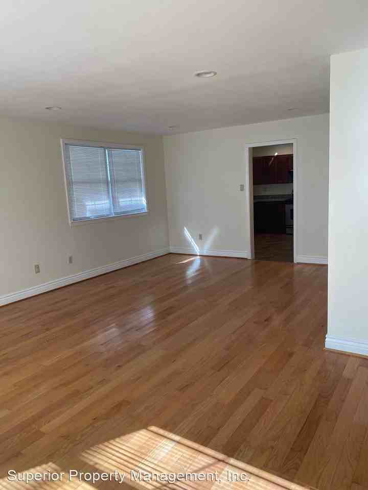 101-103-105-107 Harrison Ave - Photo 2 of 12