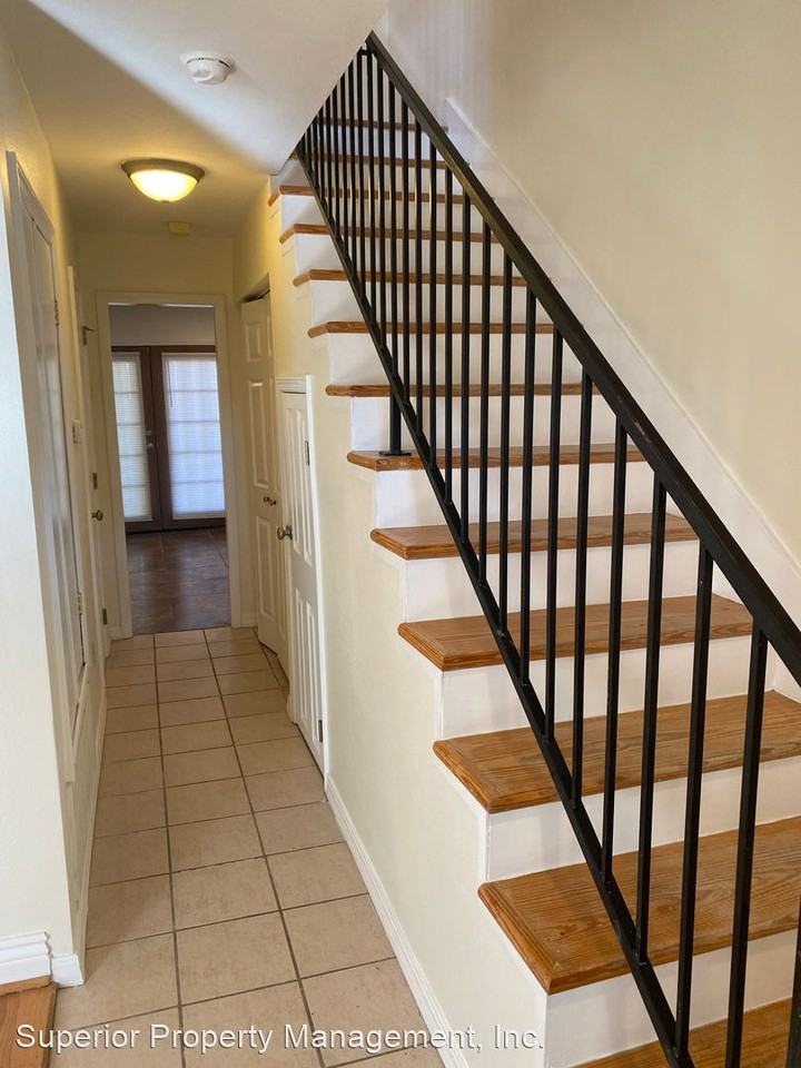 101-103-105-107 Harrison Ave - Photo 3 of 12