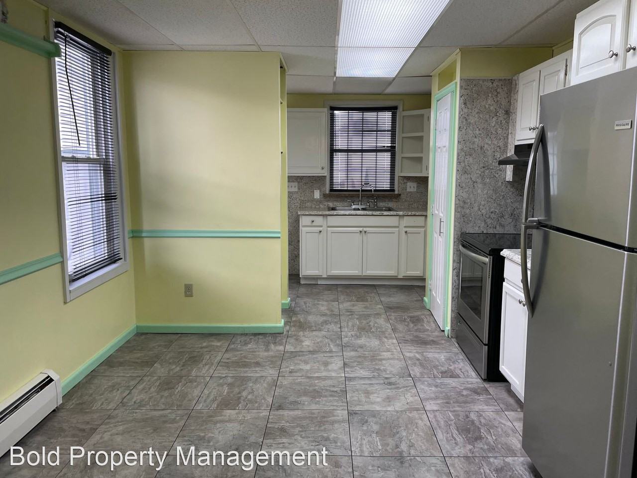 813 Quentin Rd - Photo 3 of 15