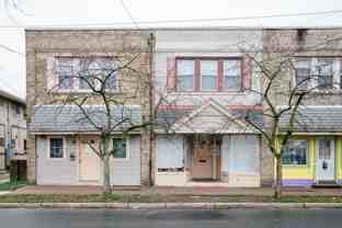 1034B Collings Ave - Photo 1 of 1