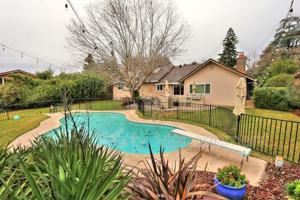 featured image of 8520 Emperor Dr