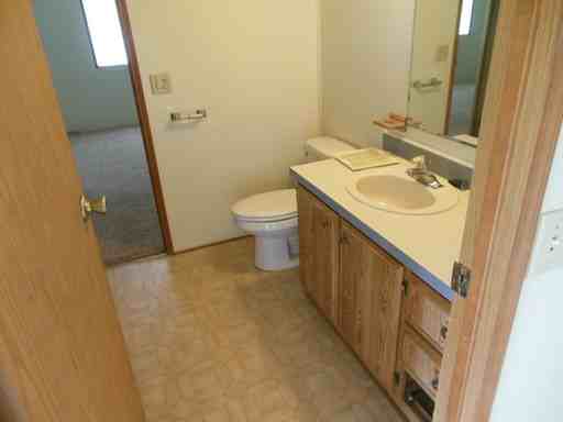 27941 Eureka Rd - Photo 3 of 17