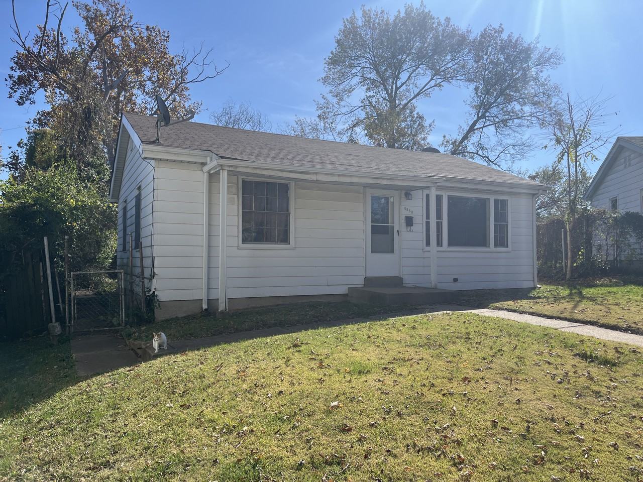 4860 Norwich Pl - Photo 3 of 12
