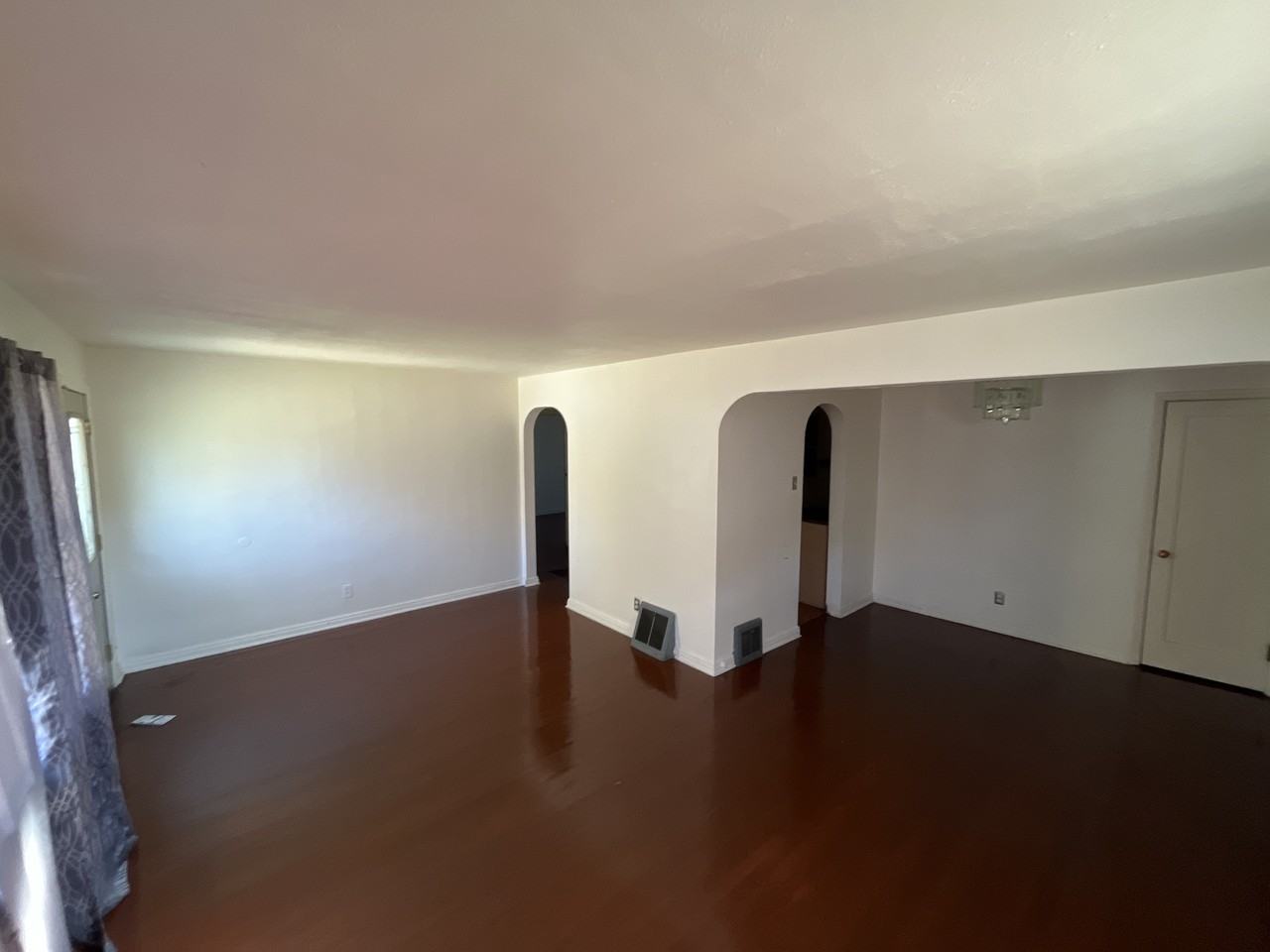 4860 Norwich Pl - Photo 6 of 12