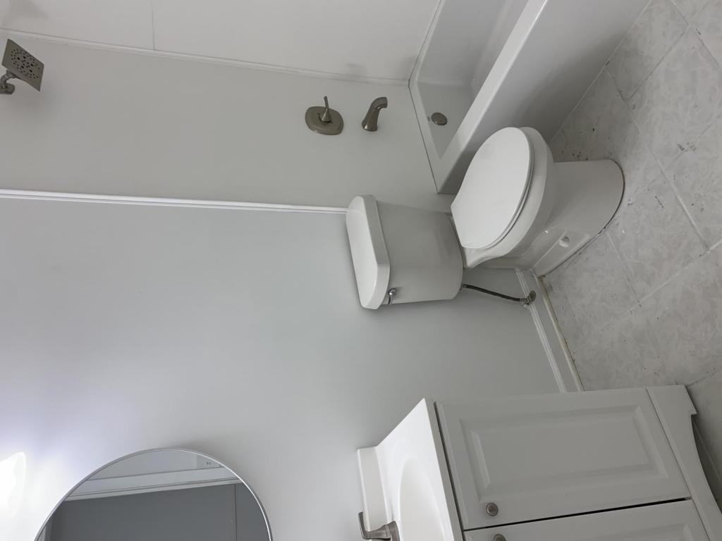 720 W Railroad St - Photo 2 of 5