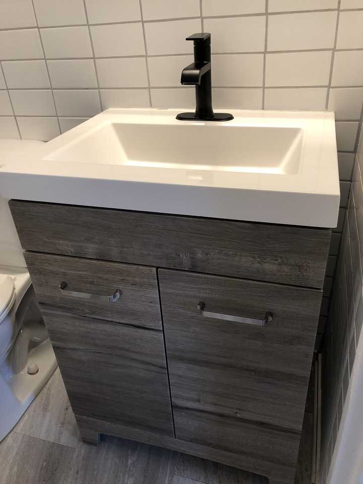 370 Metcalfe Street 205, Ottawa, ON K2P 1S8 1 Bedroom Apartment for