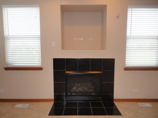 21130 Gray Hawk Dr - Photo 3 of 20
