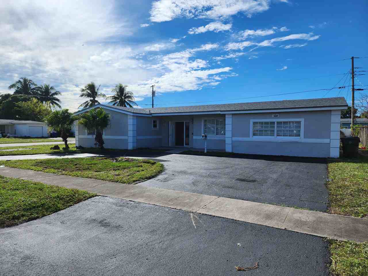 4211 Northwest 36th Terrace - Photo 2 of 14