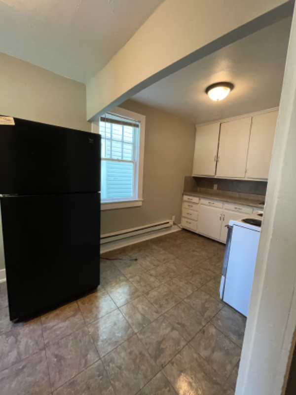 2504 Miner St #2UPPER - Photo 2 of 6