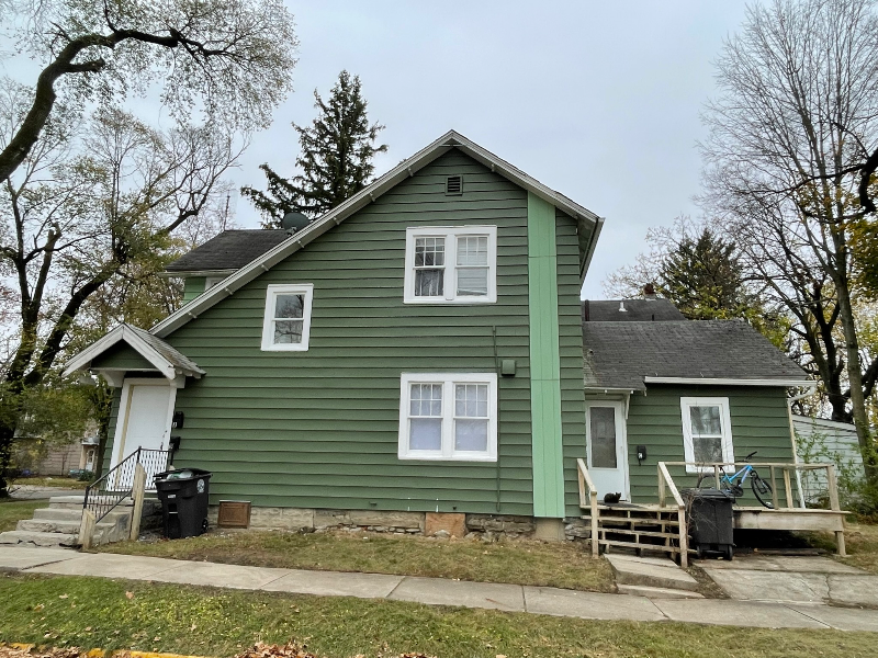 2504 Miner St #2UPPER - Photo 6 of 6