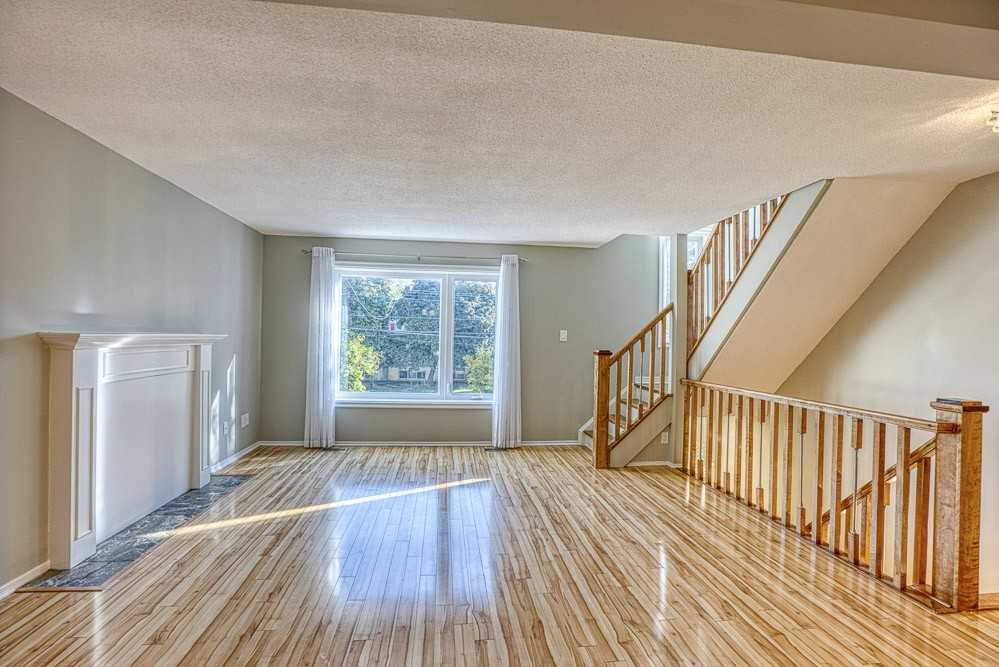 176 Woodroffe Ave - Photo 3 of 38