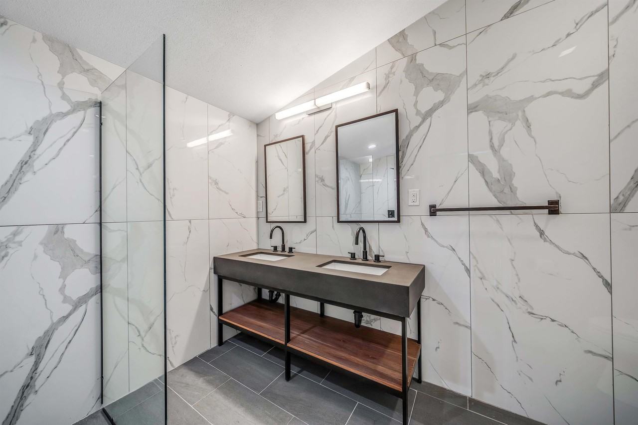 2316 West Beach Drive #1 - Photo 6 of 10