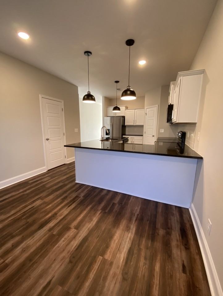 1035 Glenkirk Dr #A - Photo 5 of 20