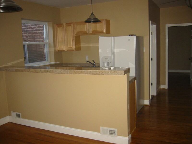 1527 Mccausland Ave #A - Photo 3 of 7