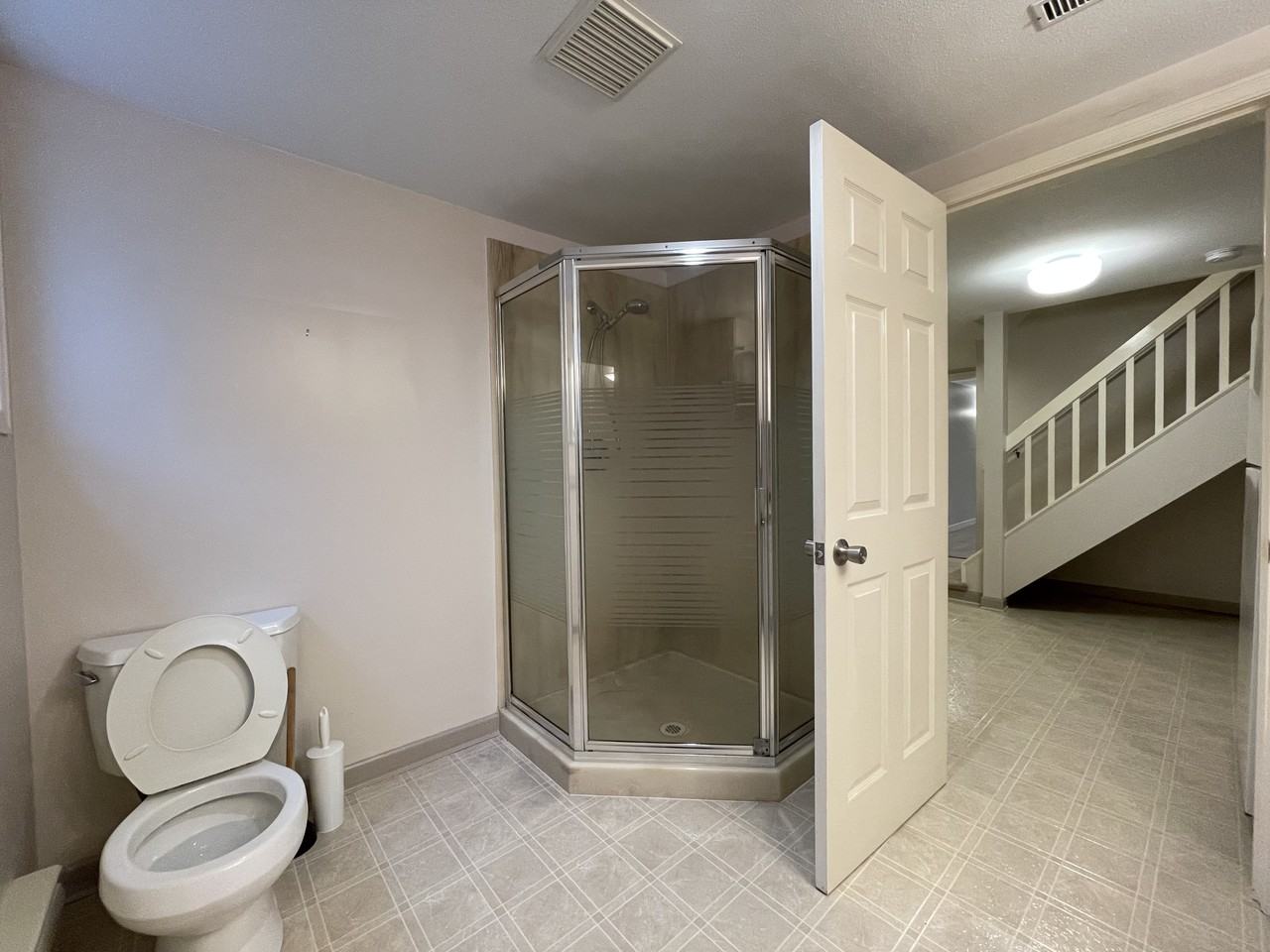 3076 West 34th Avenue - Photo 4 of 12