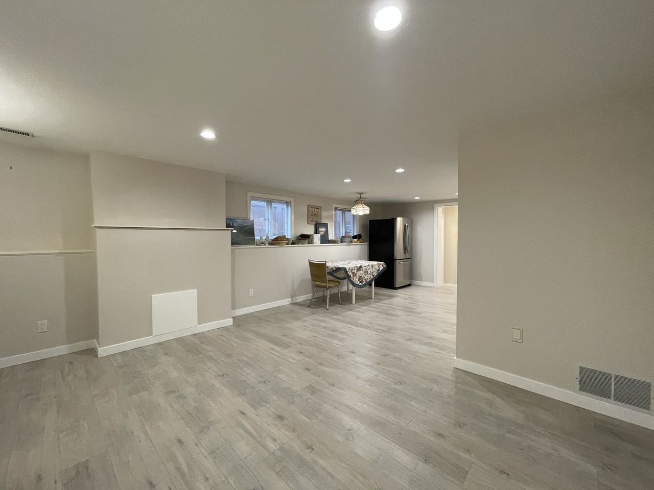 3076 West 34th Avenue - Photo 7 of 12