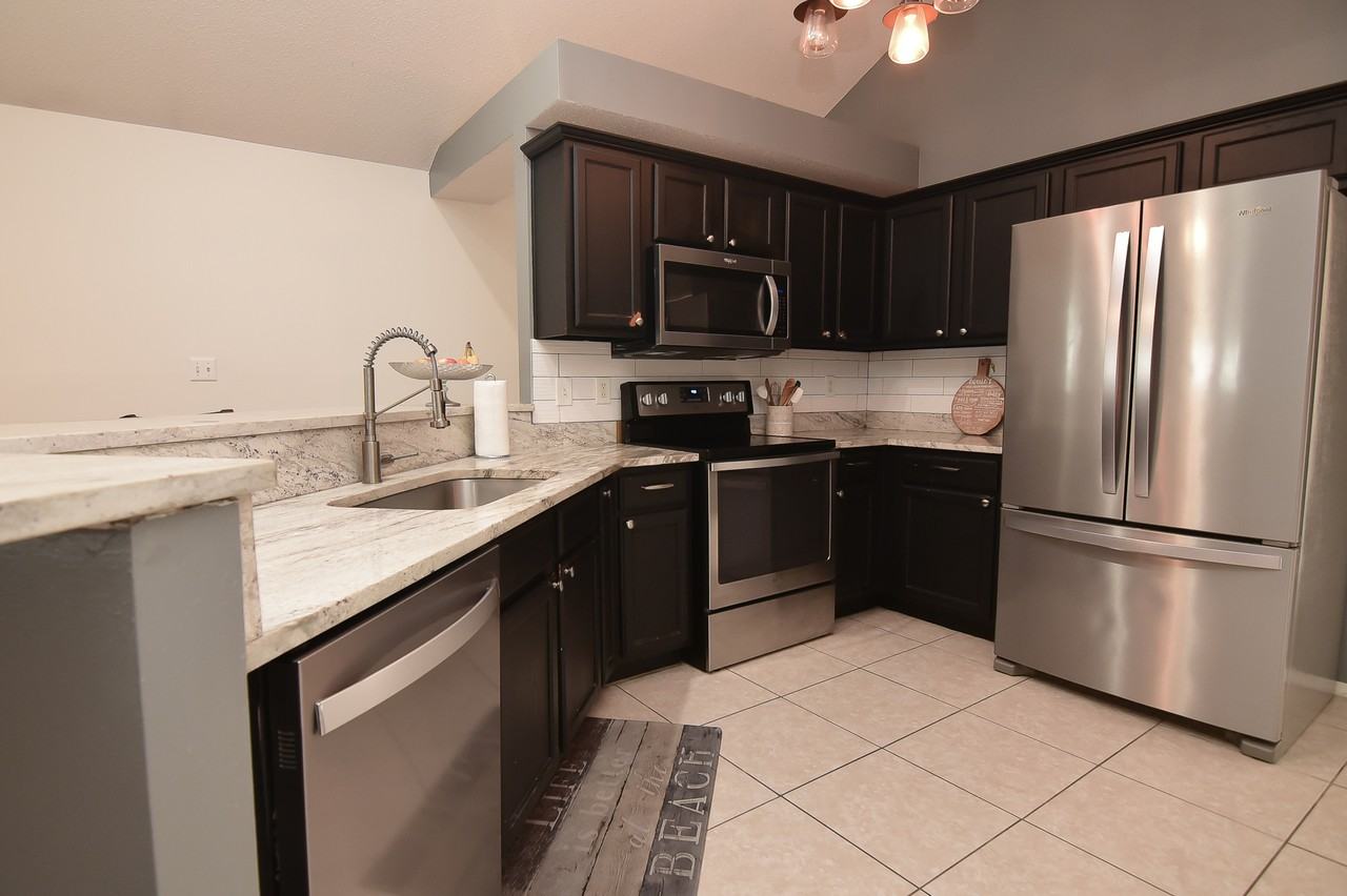 104 Wright Dr #1 - Photo 2 of 27