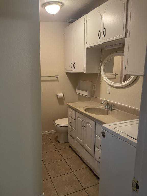 334 W Washington St - Photo 2 of 7