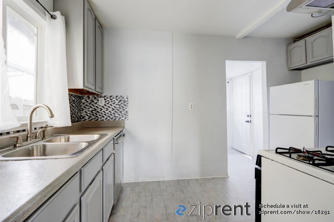 4049 11th Ave - Photo 3 of 14