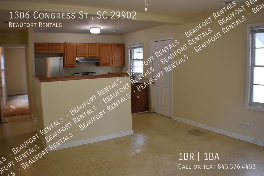 1306 Congress St - Photo 3 of 13