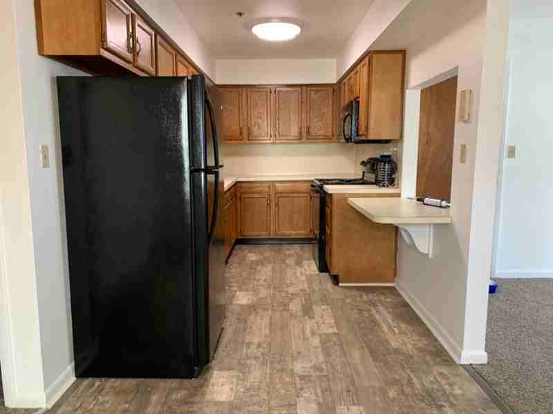 703 S 28th St #A - Photo 3 of 15