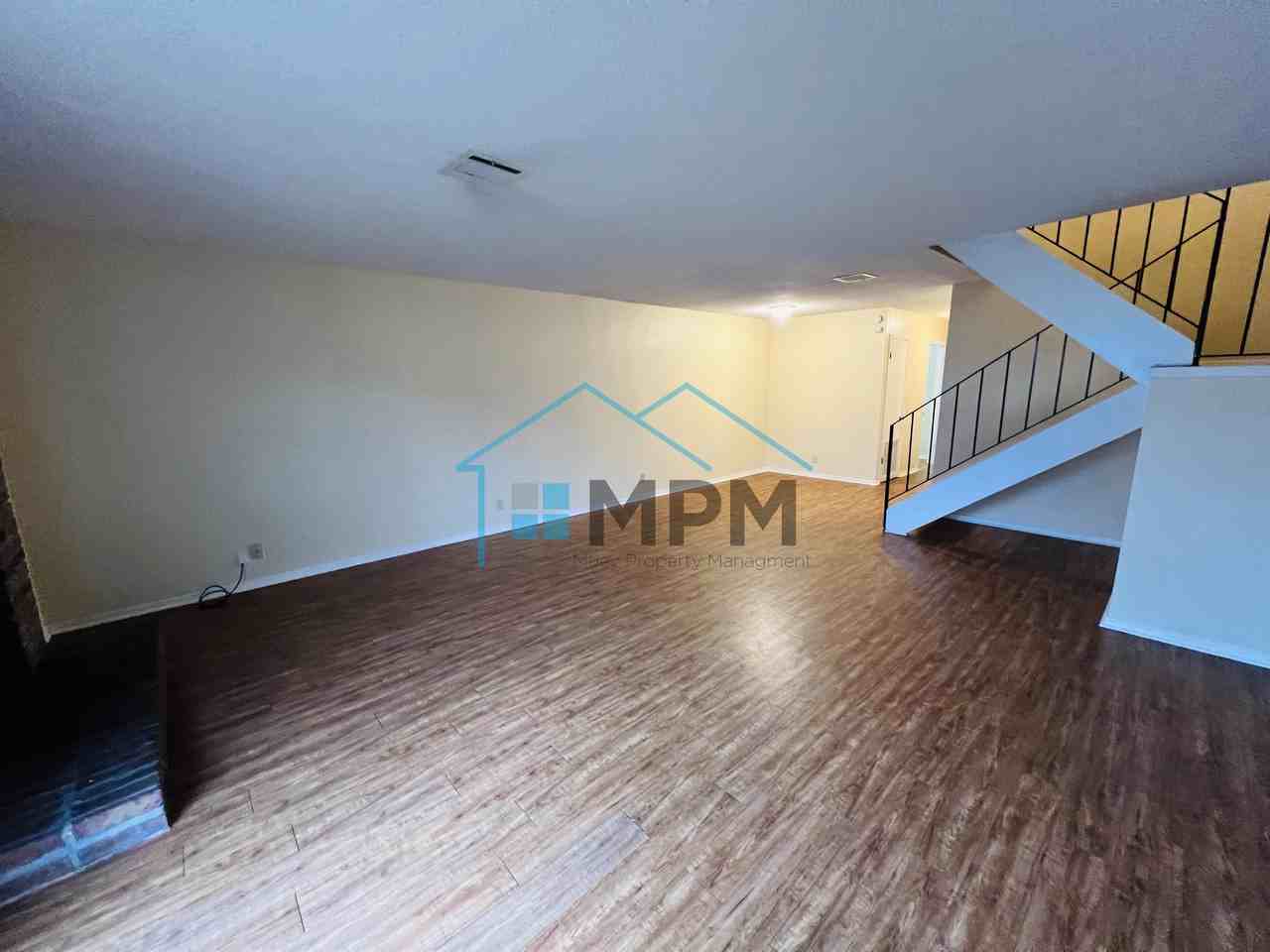 52 Colonial Dr #A - Photo 2 of 15