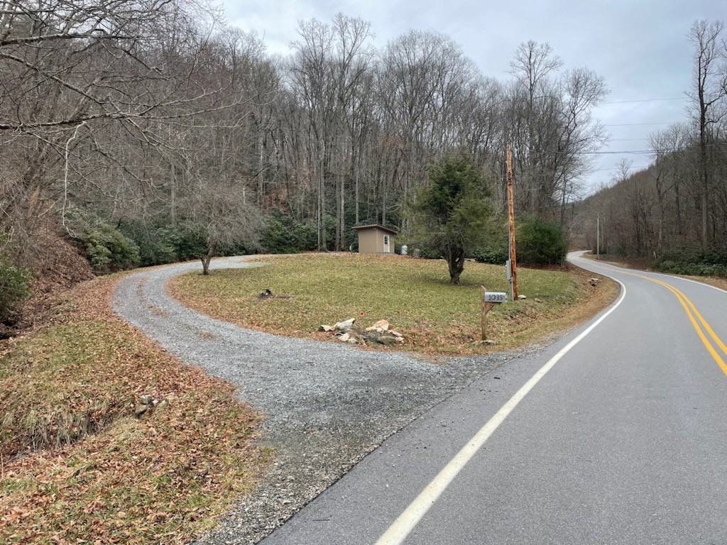 1035 Bear Branch Rd #1 - Photo 2 of 7