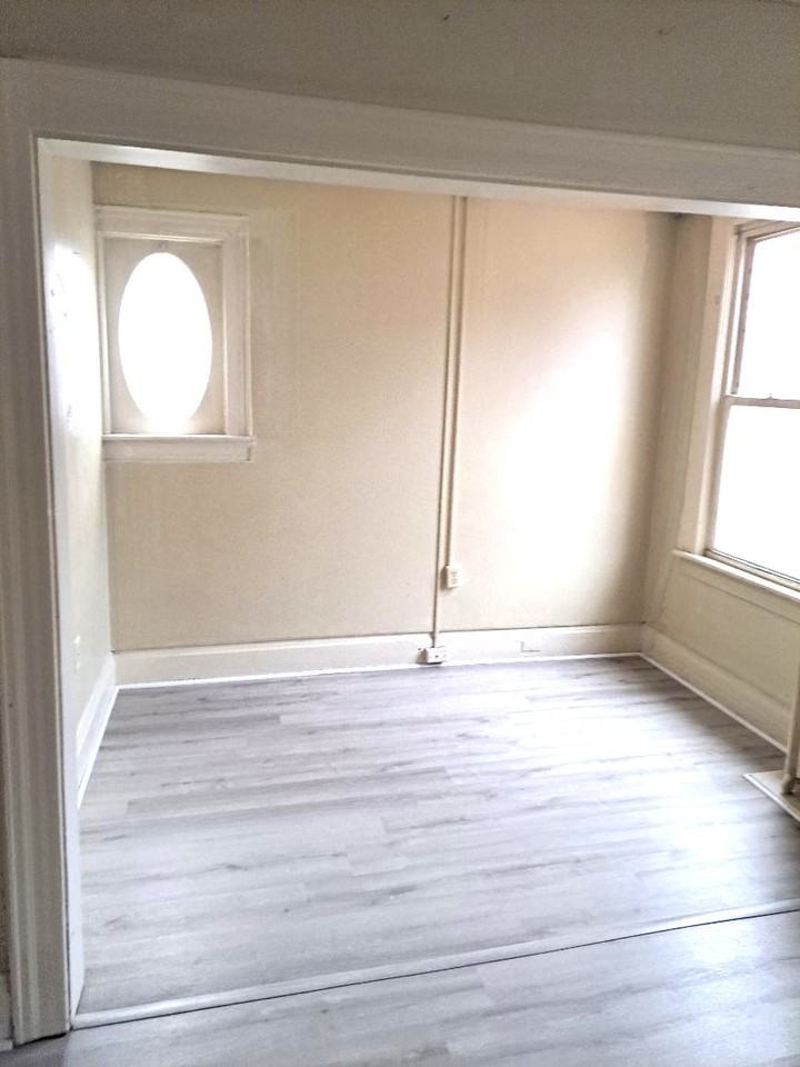 323 - 325 West Otterman Street - 2 #2 - Photo 7 of 9