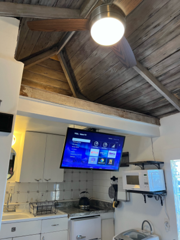 1530 W Monroe St - Photo 3 of 11