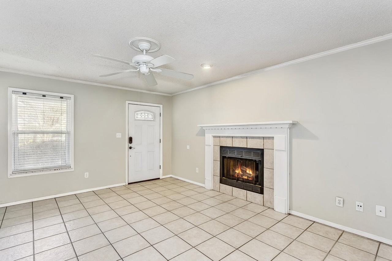 4606 Lennox Pl - Photo 2 of 26