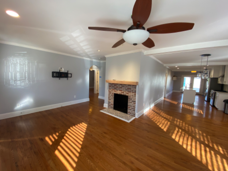 2634 Duncan Ave - Photo 2 of 13