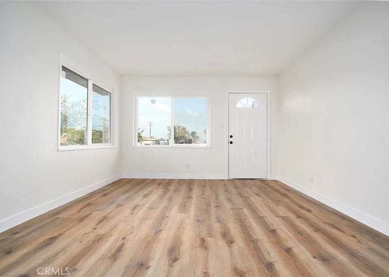 15051 Tatum Ct - Photo 2 of 7