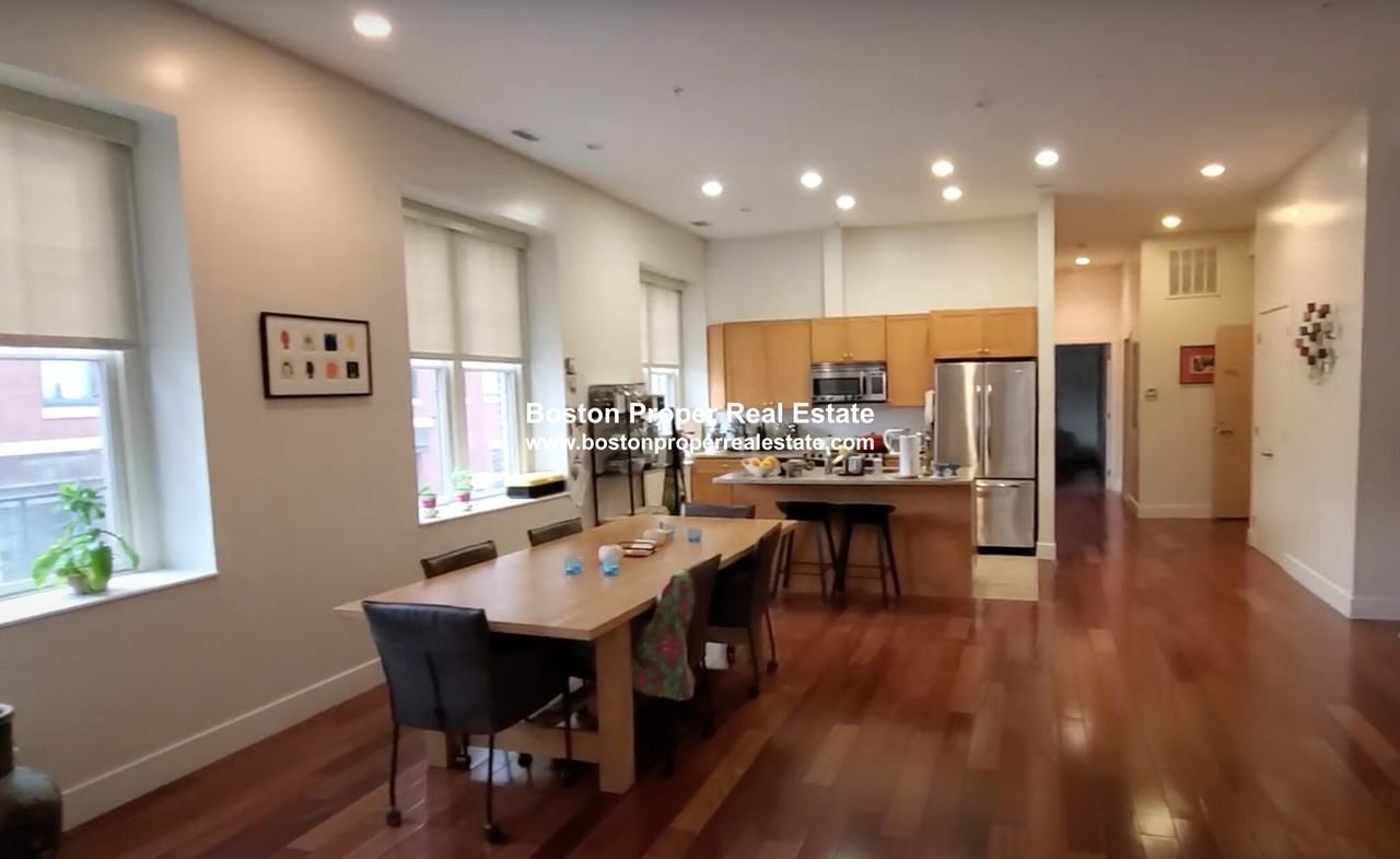 520 Harrison Ave #202Y