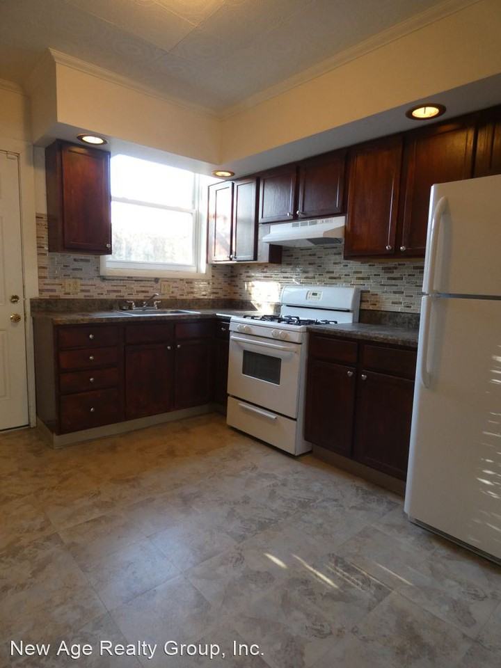 2116 Granite St - Photo 3 of 13