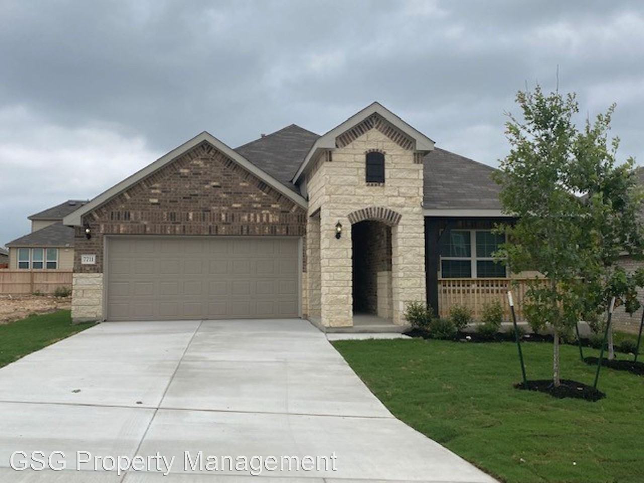 7711 Cottonwood Rdg