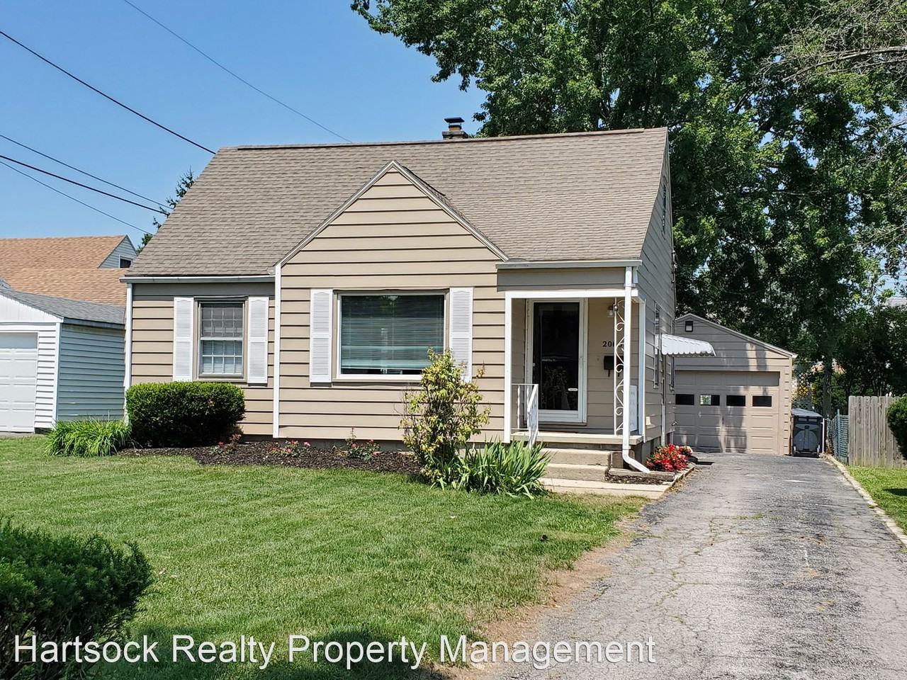 2066 Oakland Parkway Apartments 2066 Oakland Pkwy, Lima, OH 45805