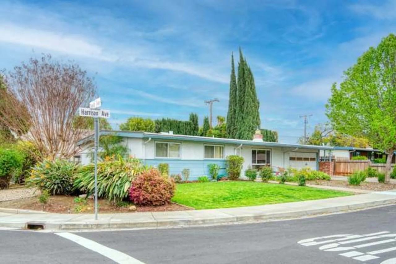 730 Harrison Ave - Photo 3 of 14