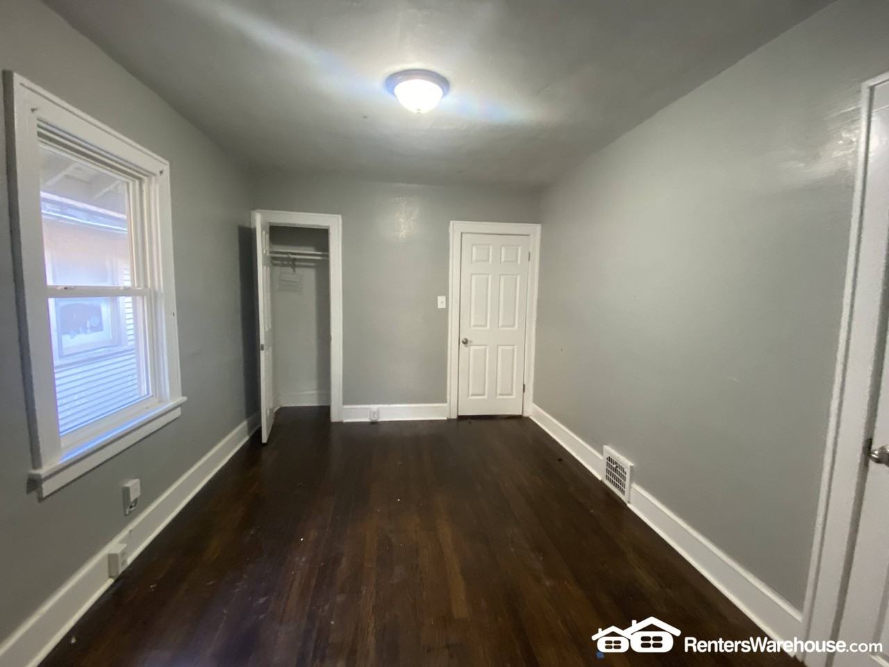 3316 Askew Ave - Photo 3 of 10
