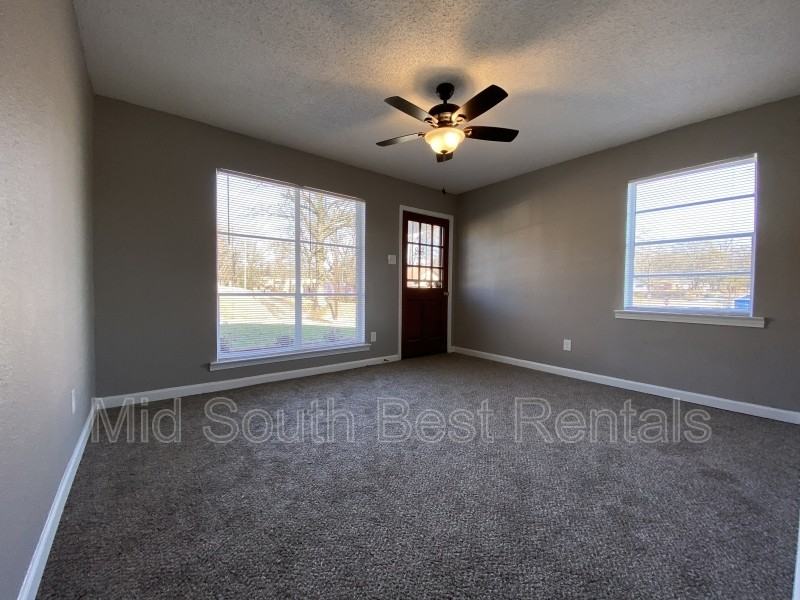 25 W Gage Ave - Photo 2 of 7