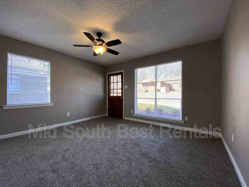 27 W Gage Ave - Photo 2 of 6