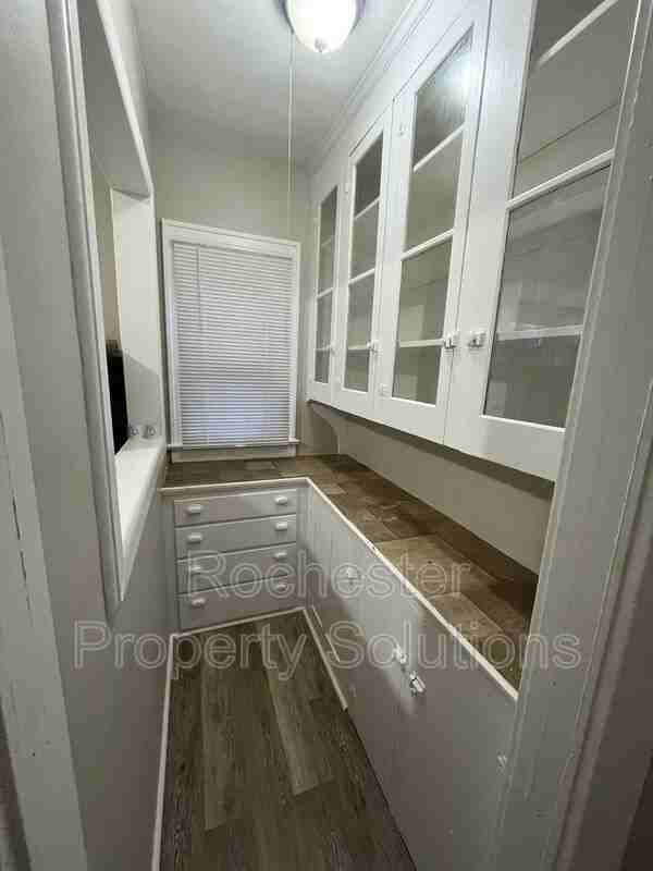 538 538 - Photo 3 of 11