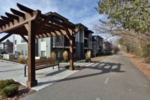 featured image of 445 E 50th St