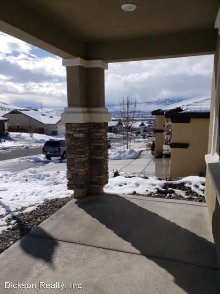 3267 Vincinato Dr - Photo 2 of 20