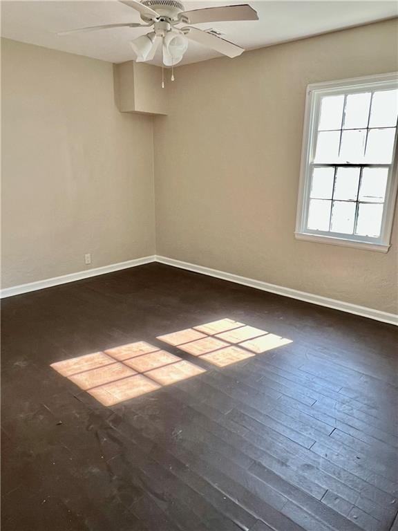 3681 Wylly Ave - Photo 5 of 8