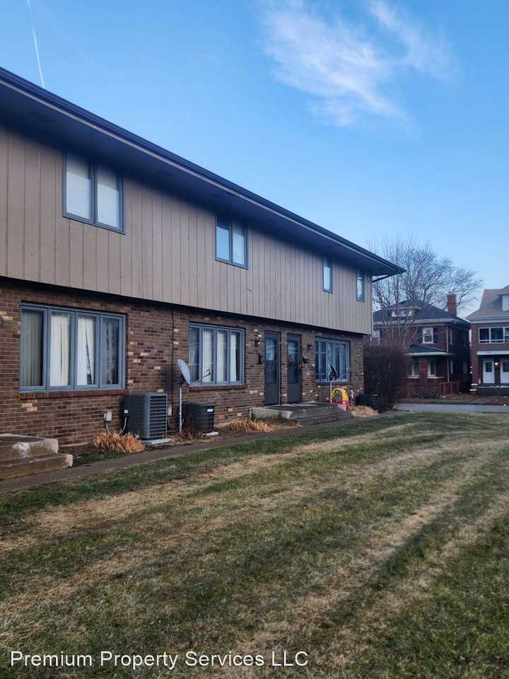 1014 North Church Street Apartments 1014 N Church St, Rockford, IL 61103 Zumper