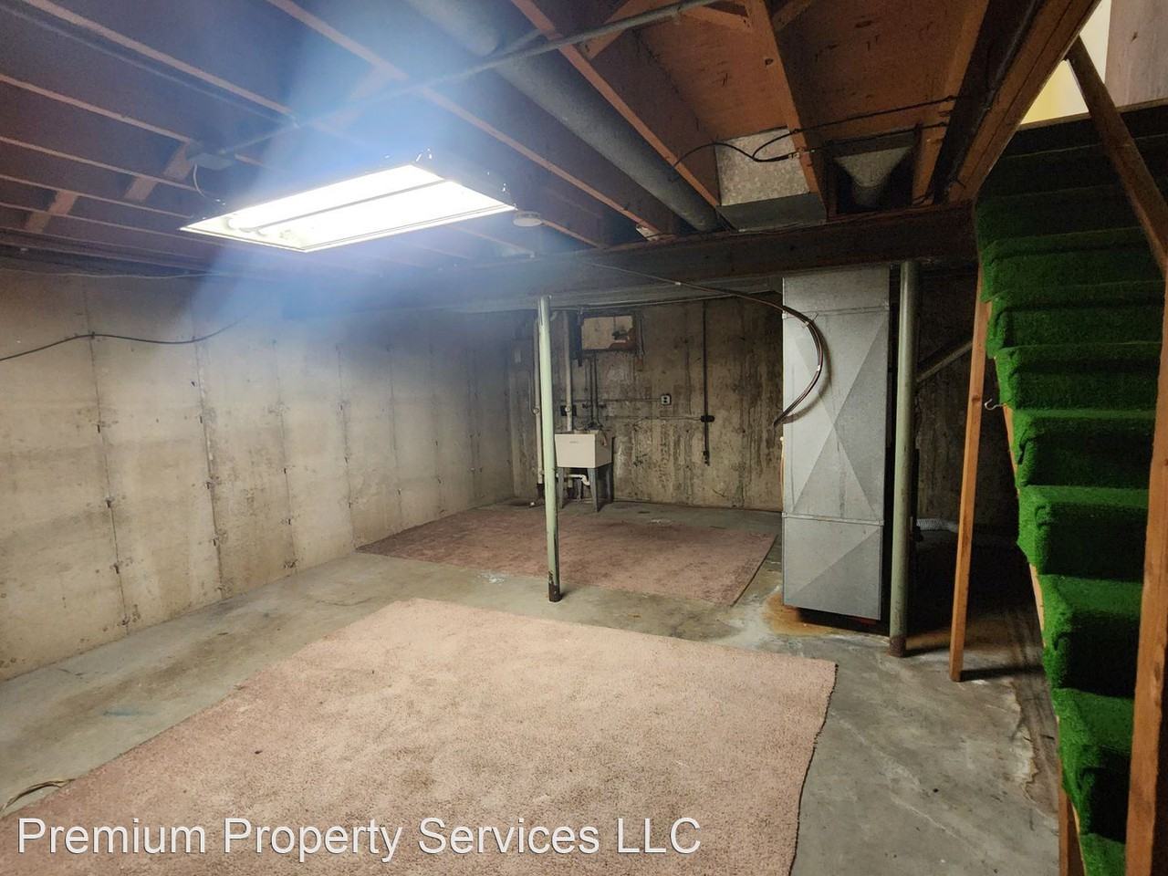 1014 North Church Street - Photo 2 of 7