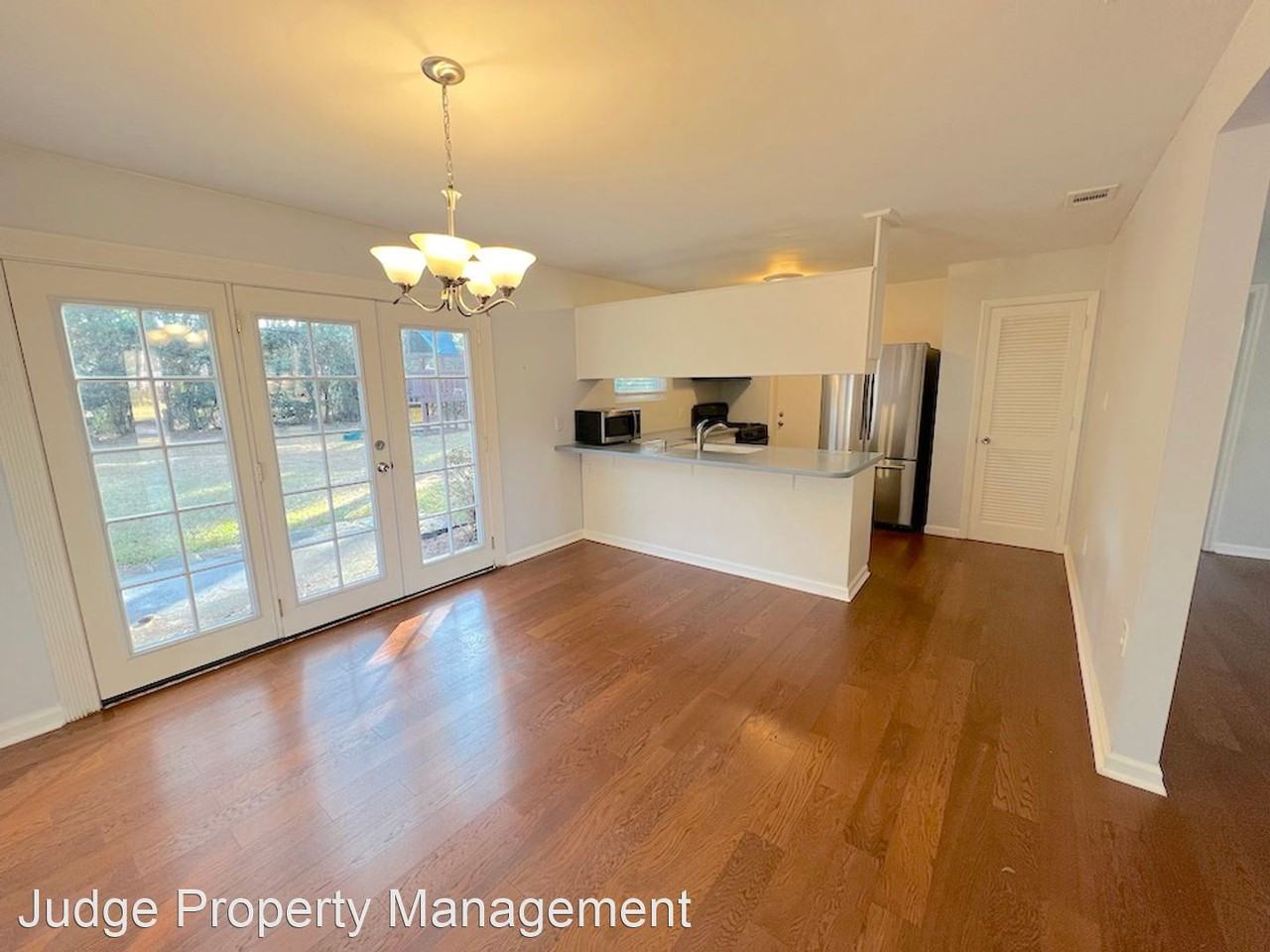 13501 Rockingham Rd - Photo 3 of 12