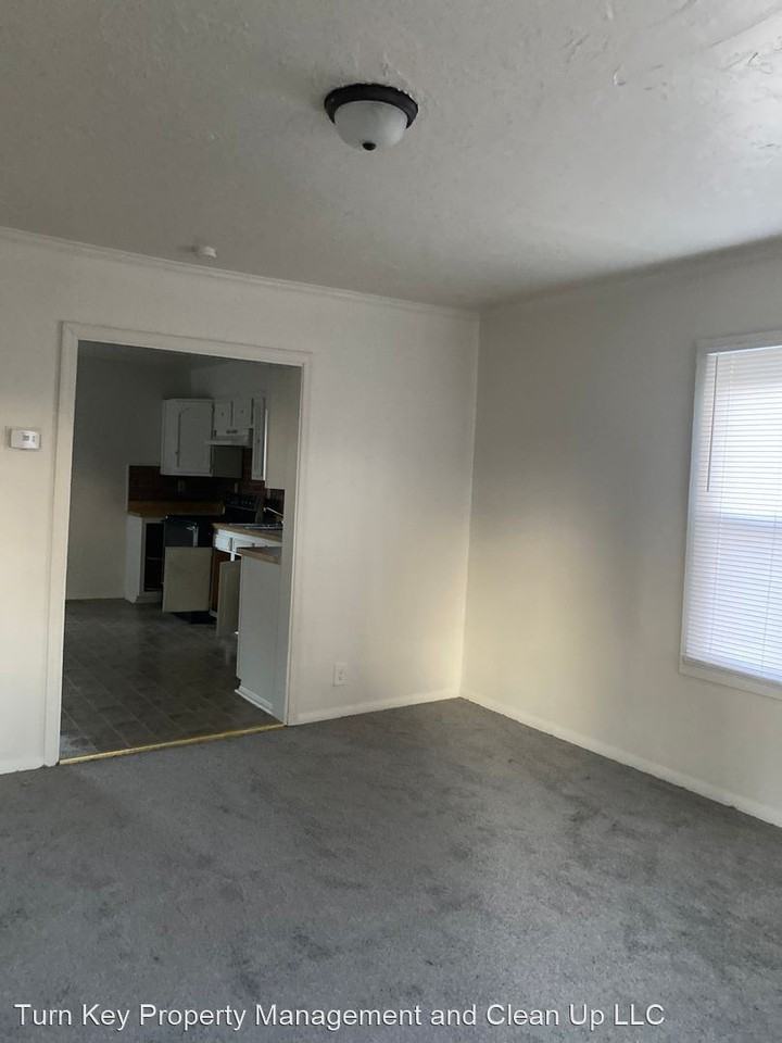 3000 Rheinhardt Ave - Photo 2 of 7